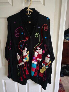 THIS IS NOT AN UGLY CHRISTMAS SWEATER! Size 3X